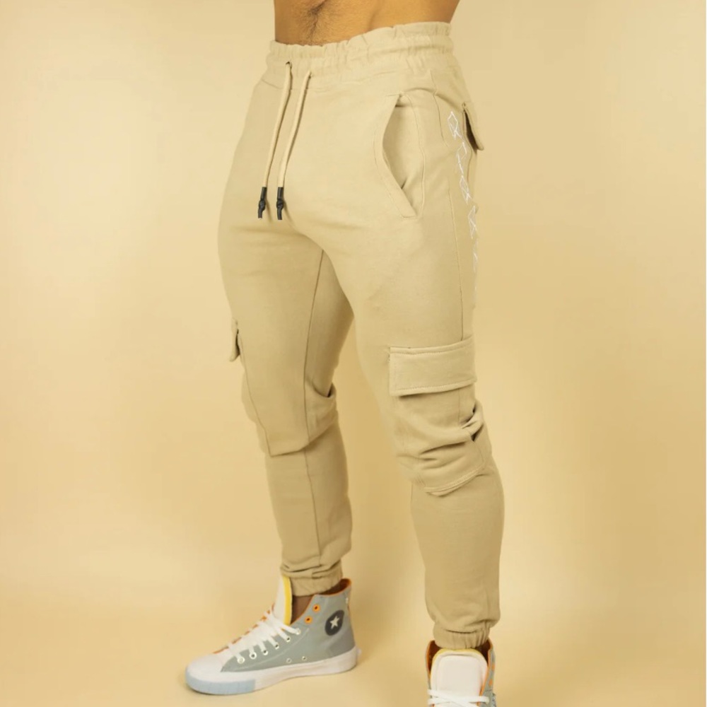 NWT Rawgear Embroidered Cargo‎ Joggers